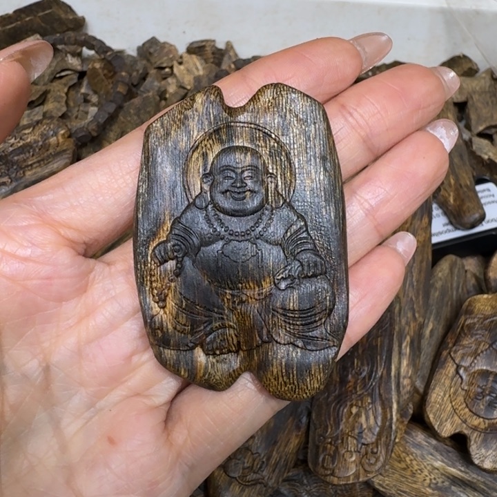 沉香手串月*牌子一个