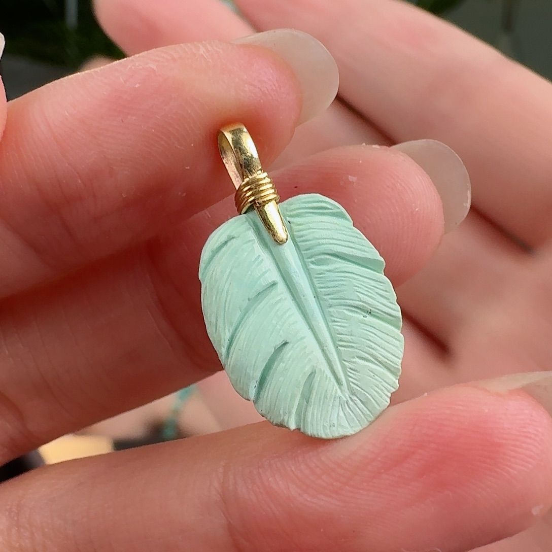 绿松石珠宝奇石18K金镶嵌