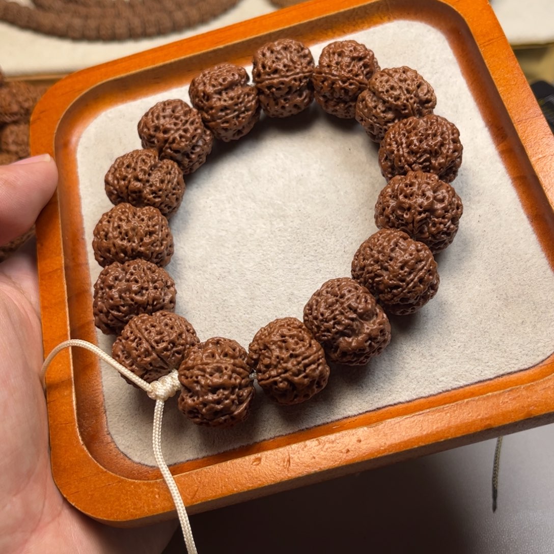 秋***.手串金刚菩提大金刚