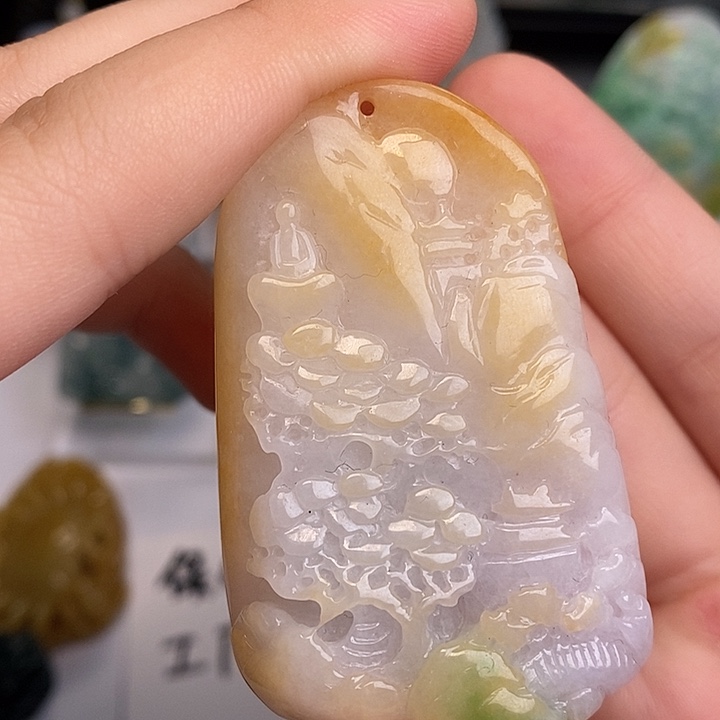 颈饰未镶嵌翡翠翡翠A货