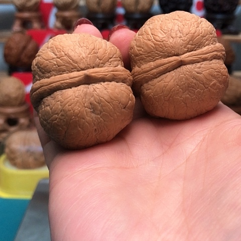 文玩核桃把件云南铁核桃