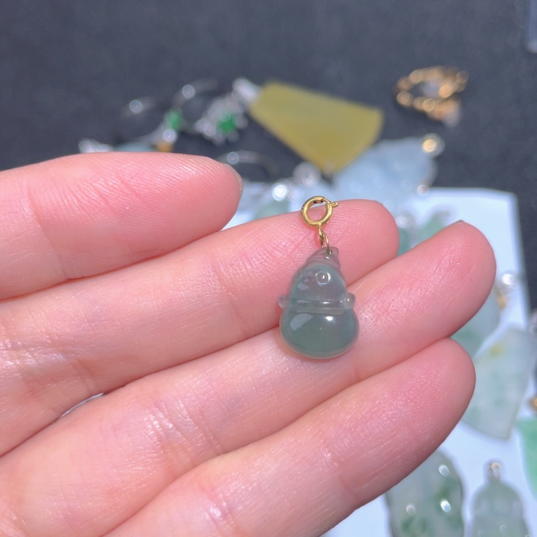 翡翠颈饰18K金镶嵌翡翠