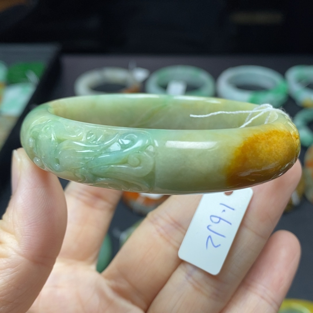 翡翠颈饰未镶嵌57.5圈口49号