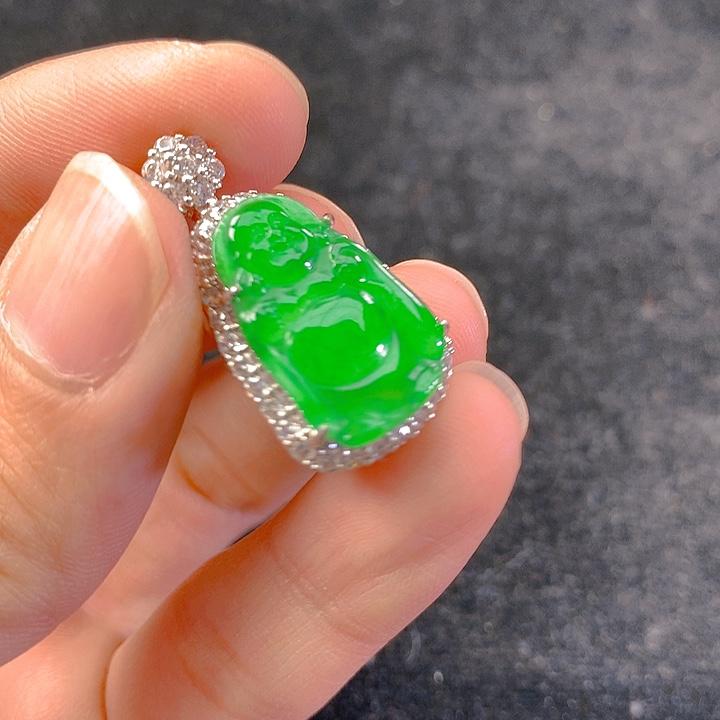 【闪购商品】翡翠颈饰未镶嵌翡翠