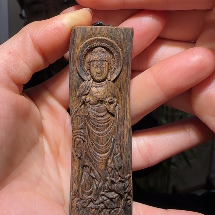 沉香吊坠白露吊坠15.7克