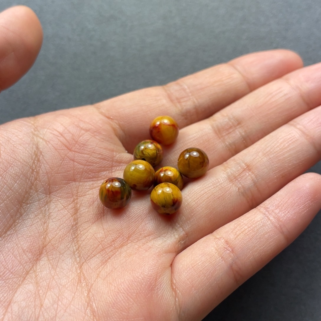 玛瑙/玉髓配饰未镶嵌王*8.3mm