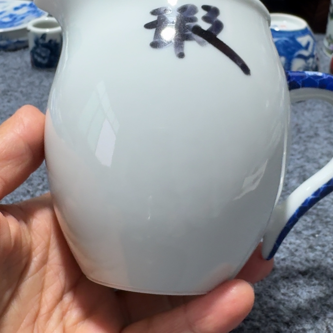 景德镇现代陶瓷杯景德镇现代陶瓷杯