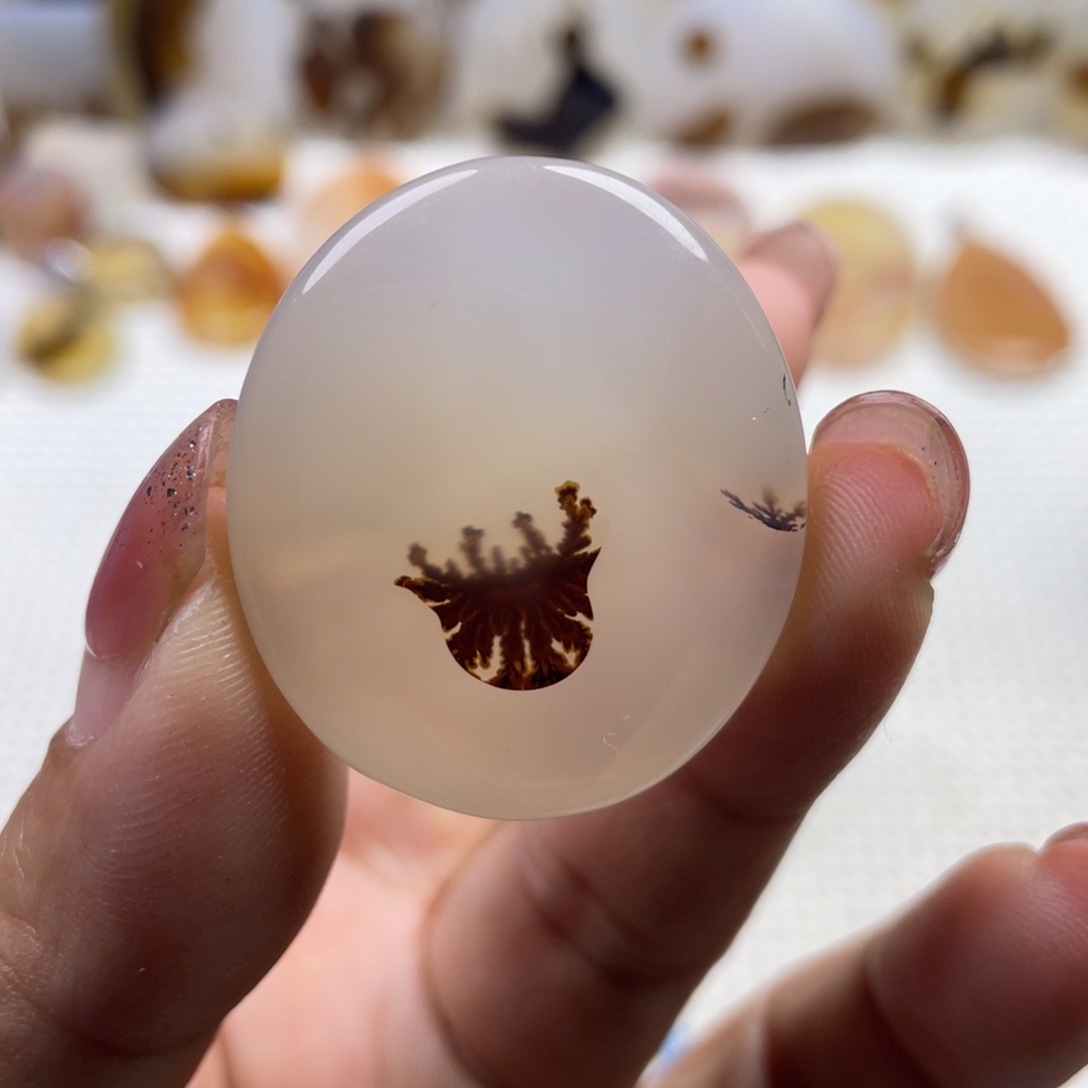 玛瑙/玉髓未镶嵌颈饰