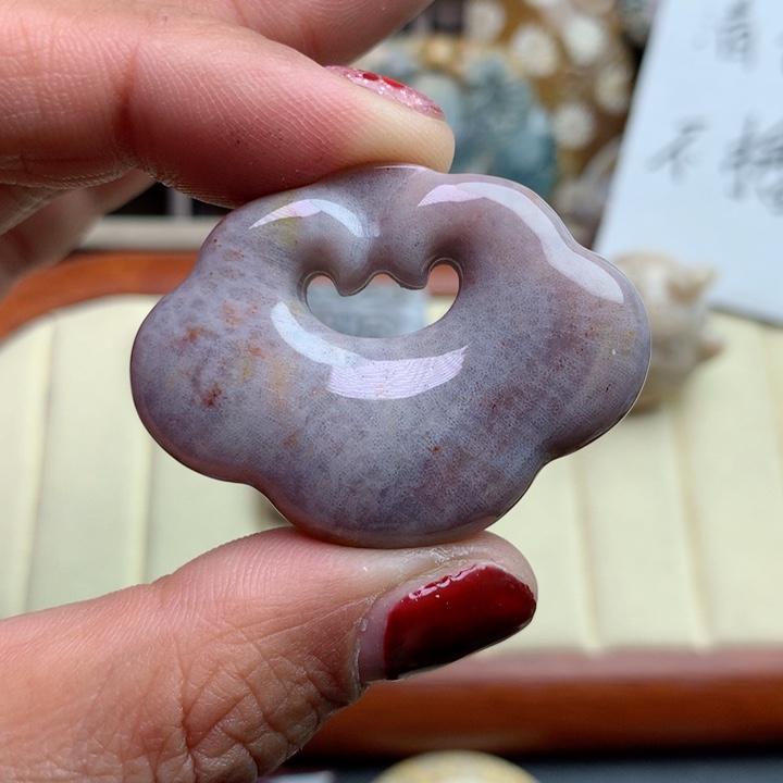 硅化珊瑚（珊瑚玉）颈饰未镶嵌