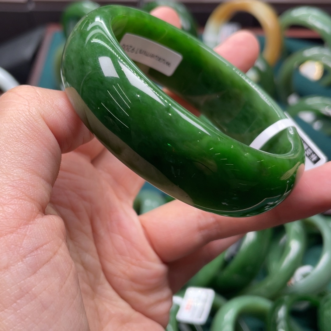 和田玉（碧玉）未镶嵌手镯5859