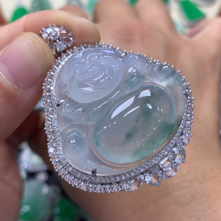 翡翠吊坠(不含链)18K金镶嵌