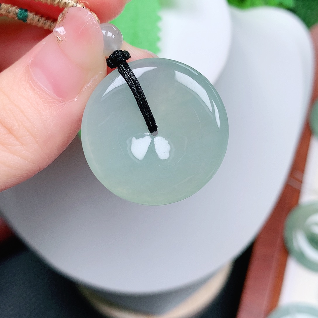 翡翠未镶嵌颈饰平安26.6-5.2