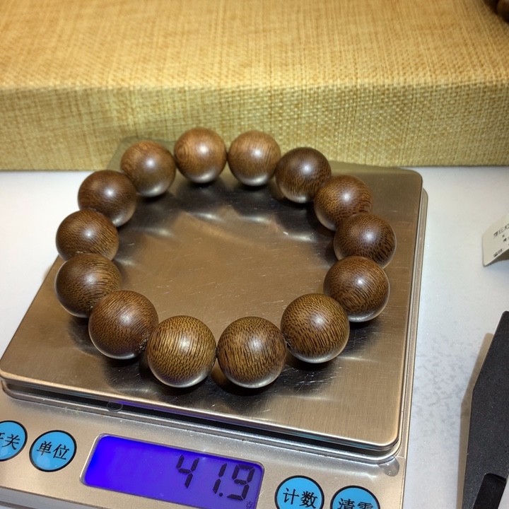 石***转沉香手串芽庄红土沉香