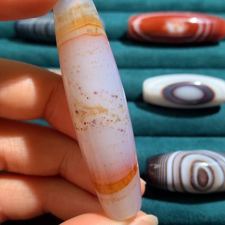 未镶嵌玛瑙/玉髓珠宝奇石