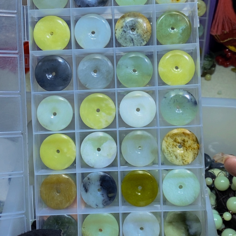 【闪购商品】蛇纹石玉其他未镶嵌28