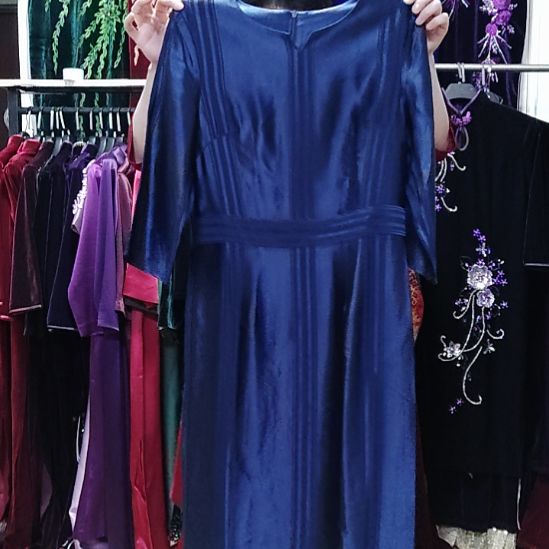 品牌微瑕疵不退藏青色中长袖单层后开叉连衣裙l码105斤以内