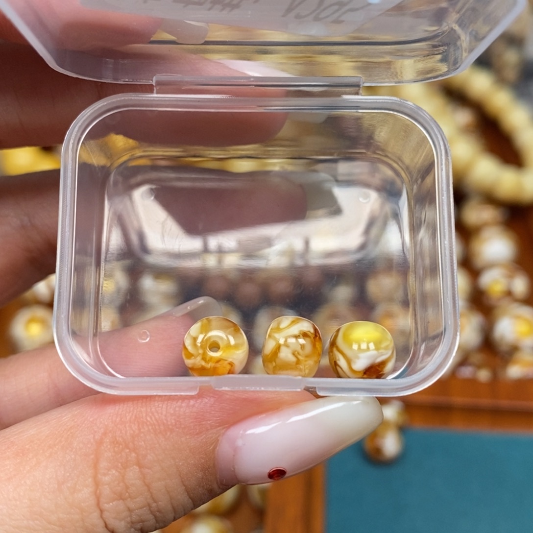 琥珀未镶嵌珠宝奇石4295