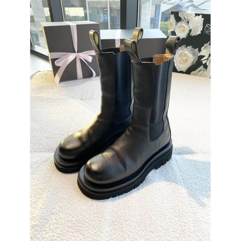 95新 BOTTEGA VENETA/葆蝶家   jm242 黑色切尔西短靴 37码