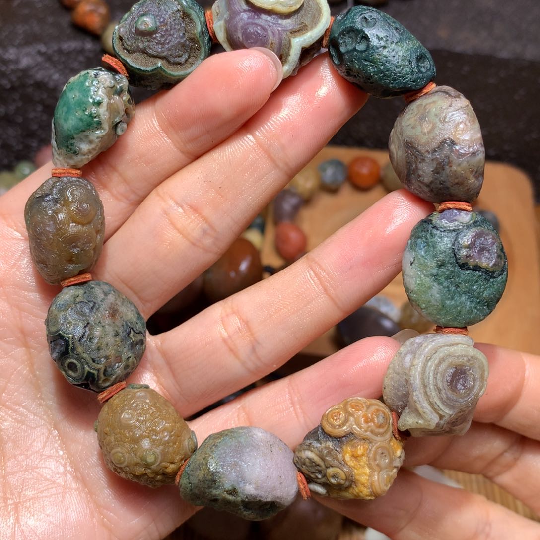 未镶嵌玛瑙/玉髓珠宝半成品