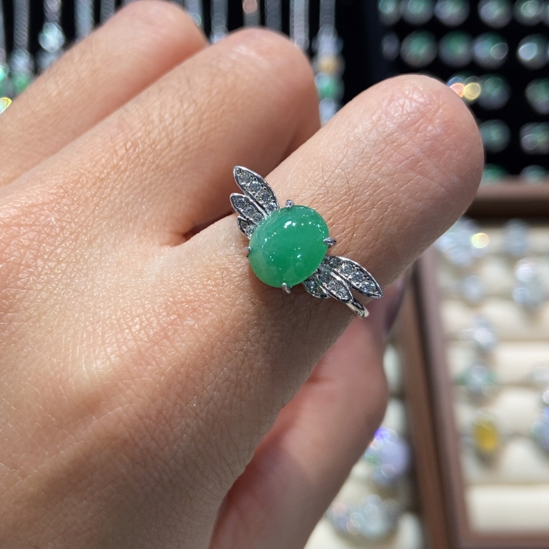 翡翠银S925镶嵌耳饰天然缅甸