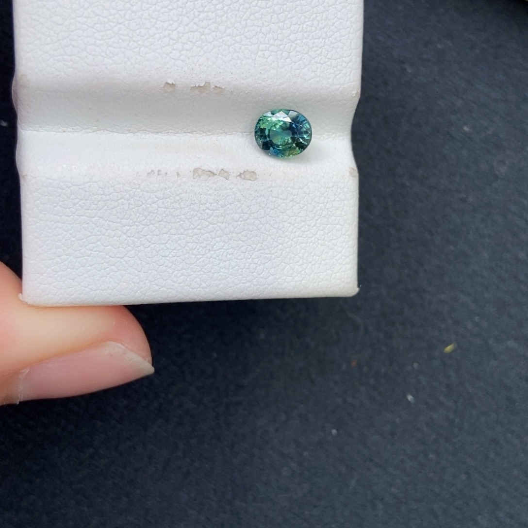 裸石蓝宝石0.85 ct