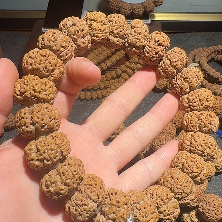 浮***屠金刚菩提吊坠放假就很高