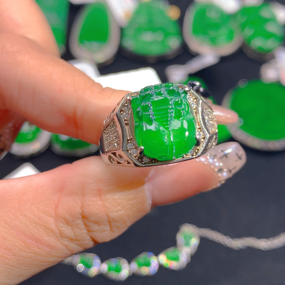 翡翠颈饰银S925镶嵌1111111111