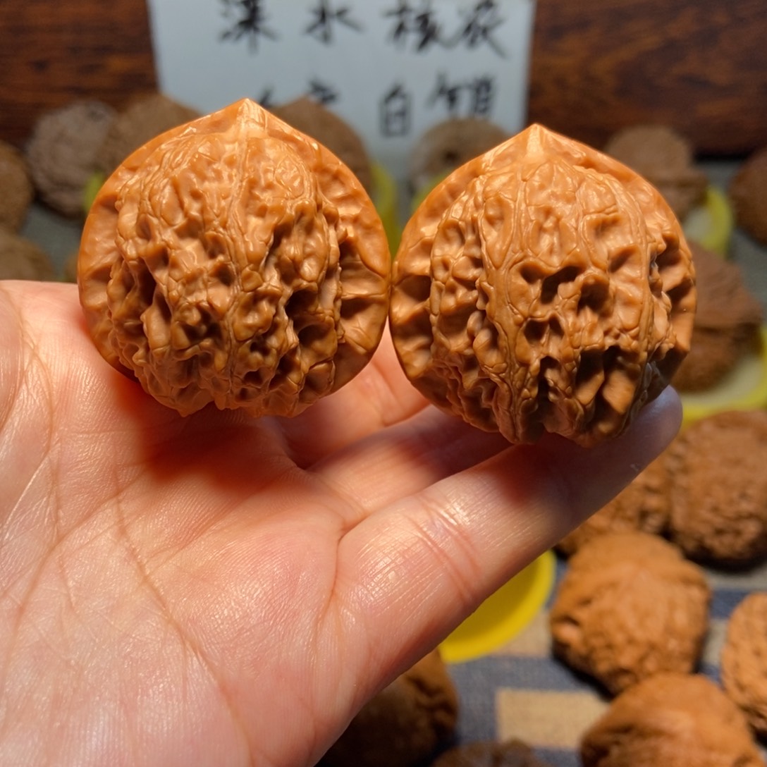 吊坠文玩核桃梨木台精对 37 37