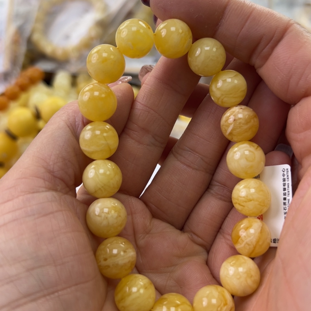 琥珀珠宝奇石未镶嵌