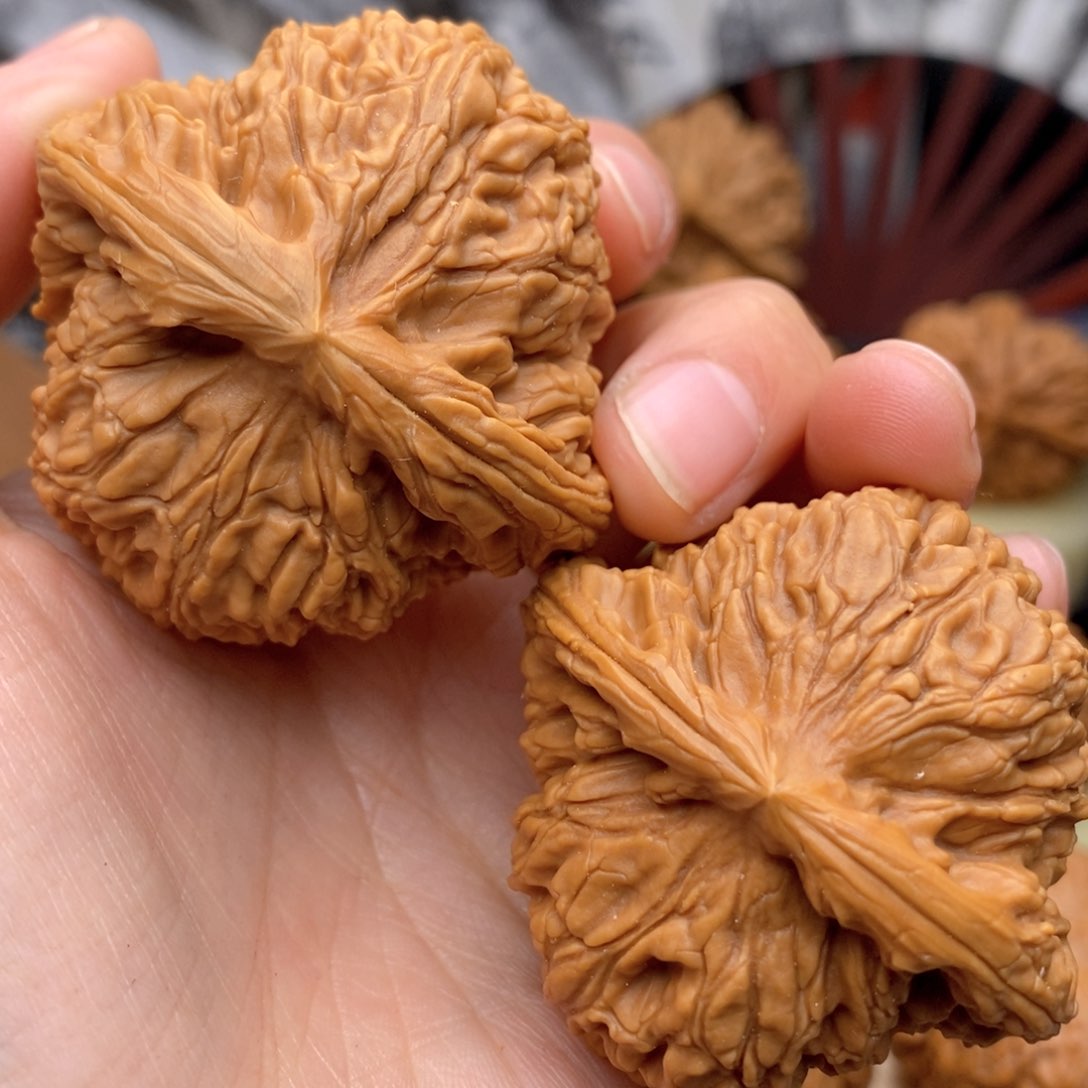 文玩核桃把件48.5南疆