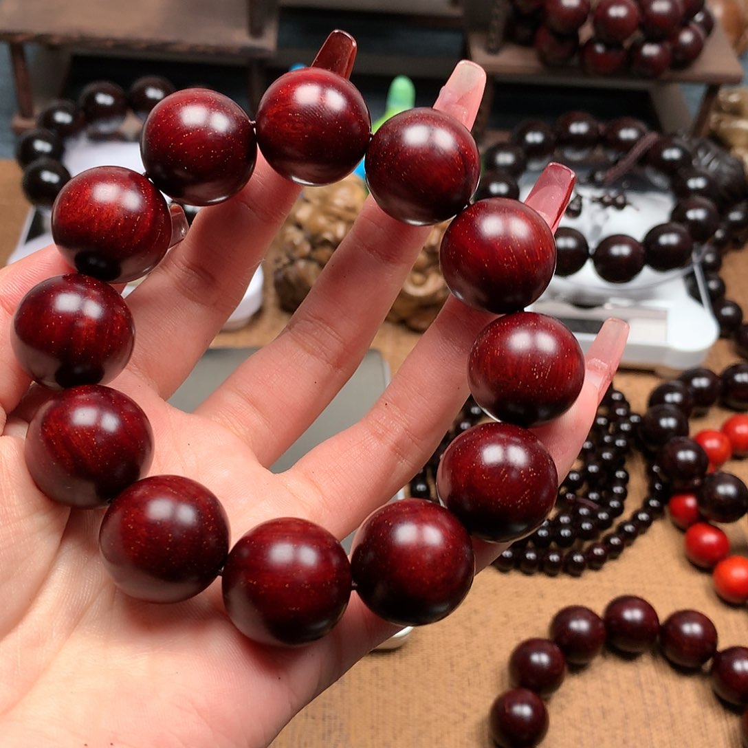 檀香紫檀（小叶紫檀）E**o2.0爆满