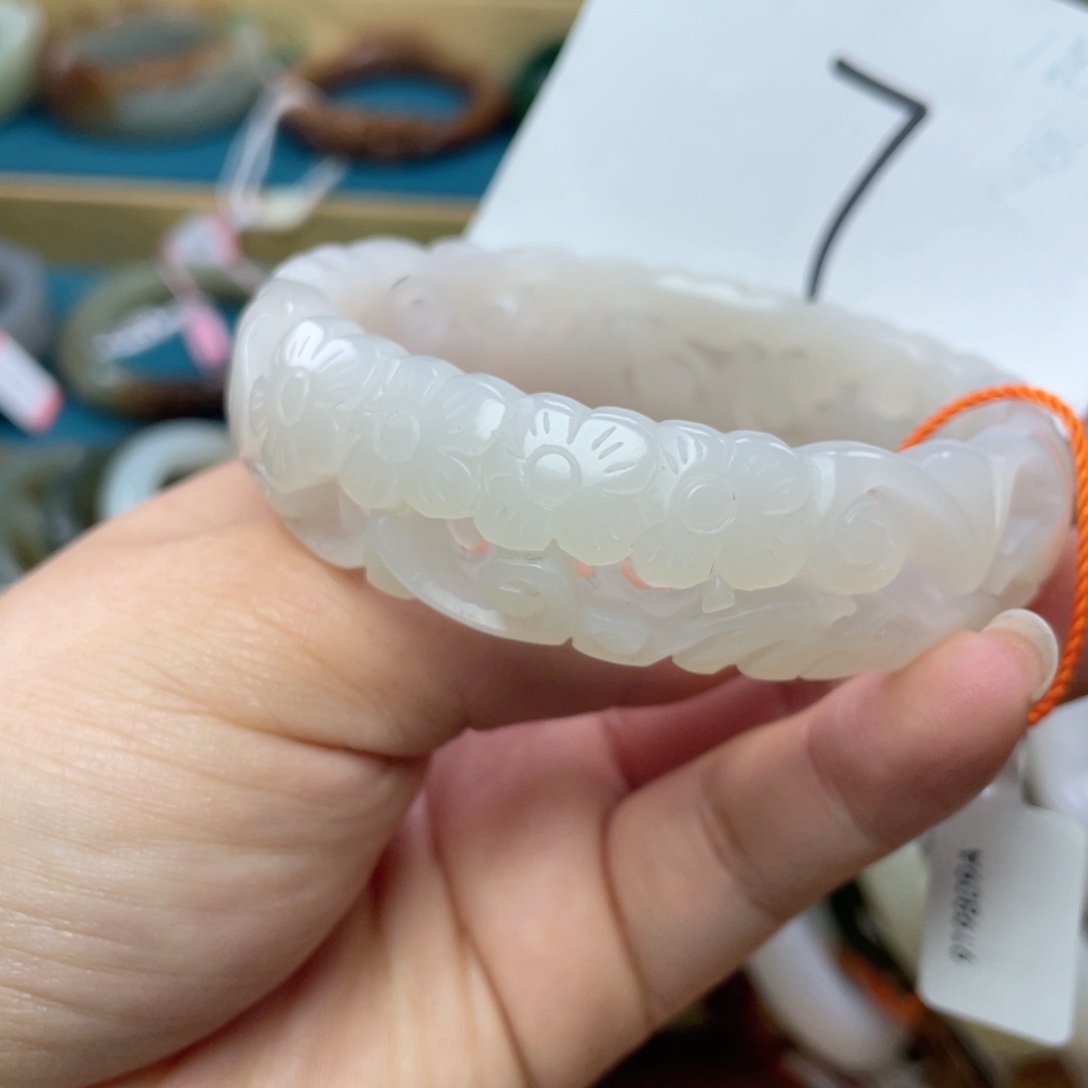 未镶嵌手镯和田玉圈口60