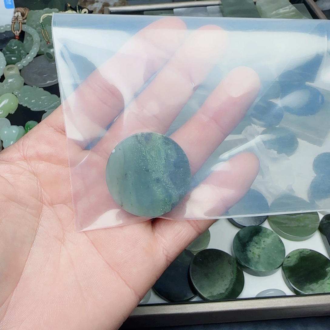 和田玉珠宝半成品未镶嵌一**过