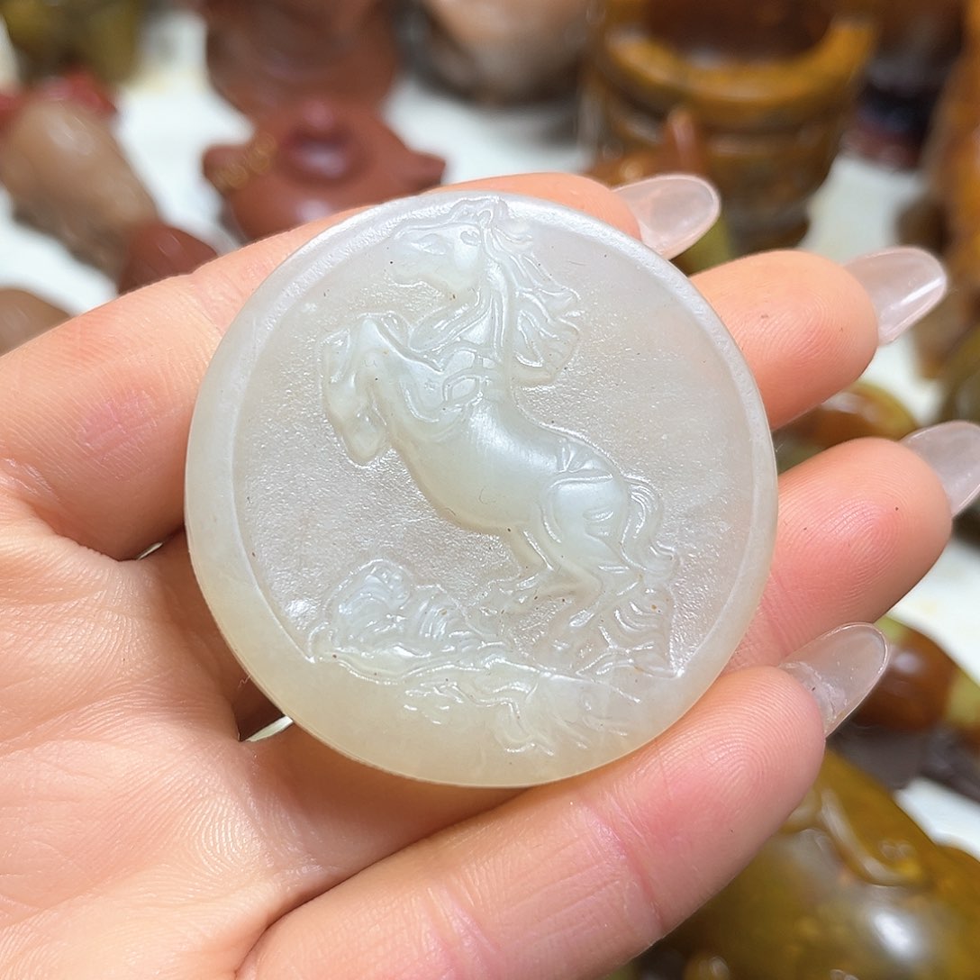 白玉菩提吊坠白玉菩提吊坠