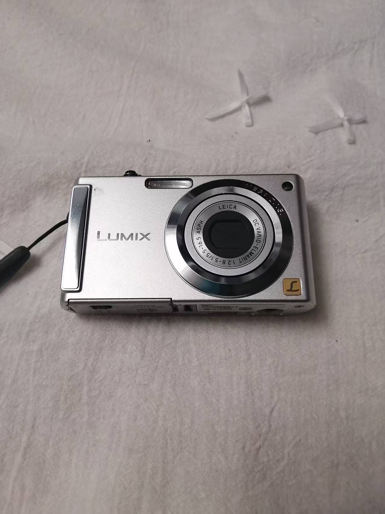 95新 Panasonic/松下 相机带配件适合学生使用有冷白复古风格