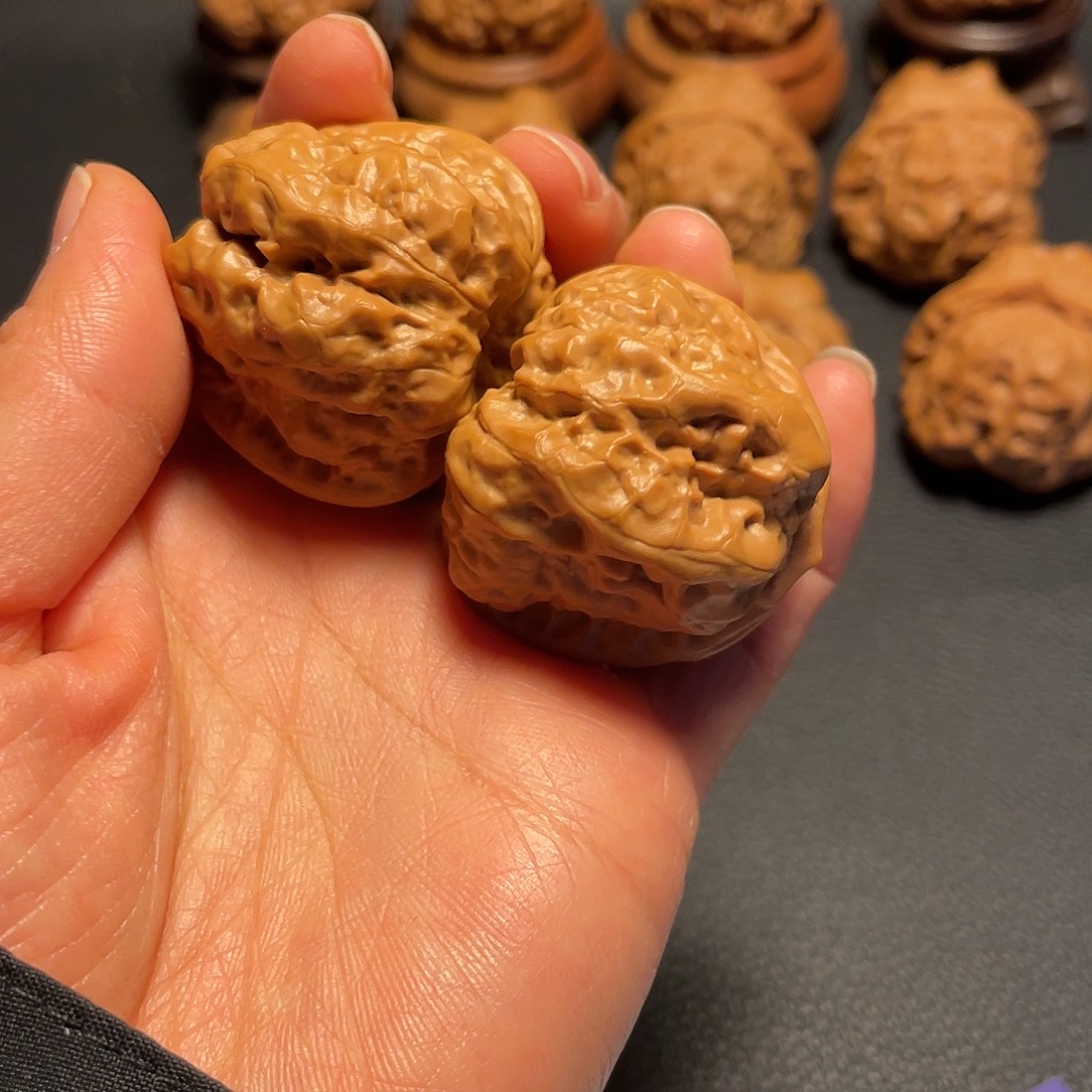 锦****文玩核桃把件文玩核桃