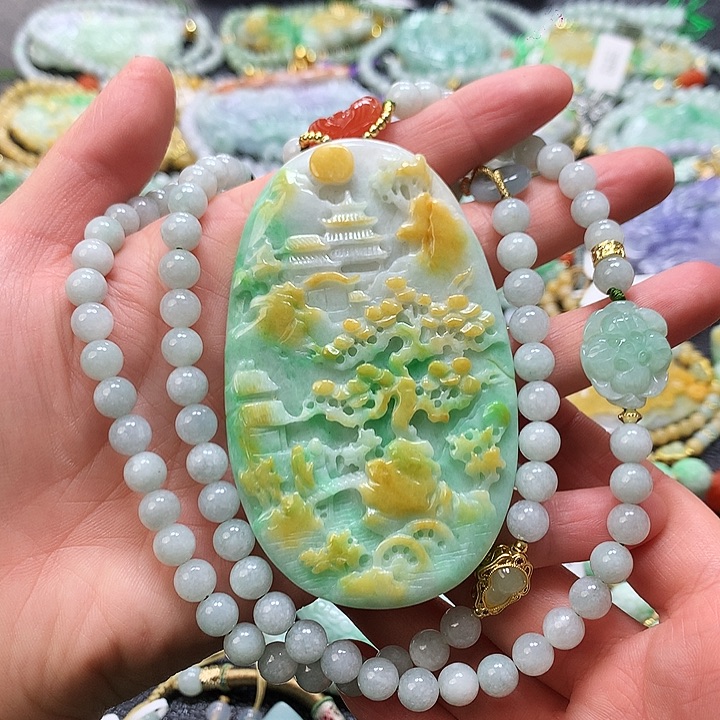 翡翠颈饰未镶嵌吊坠