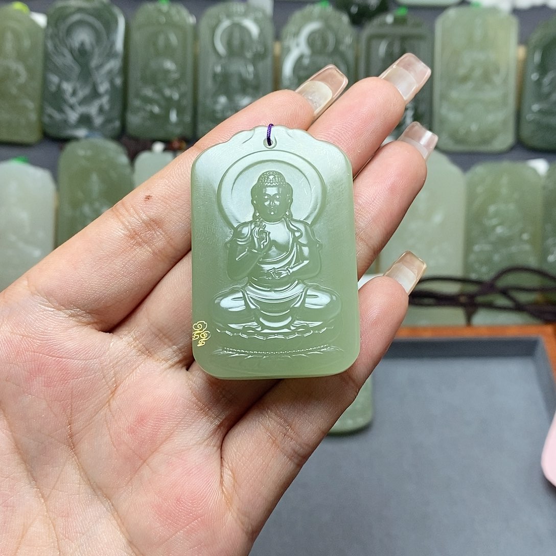 【闪购商品】和田玉颈饰未镶嵌暴****心