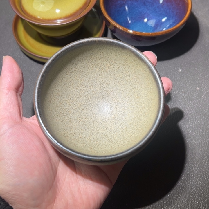 茶盏我们是真的爱对方很