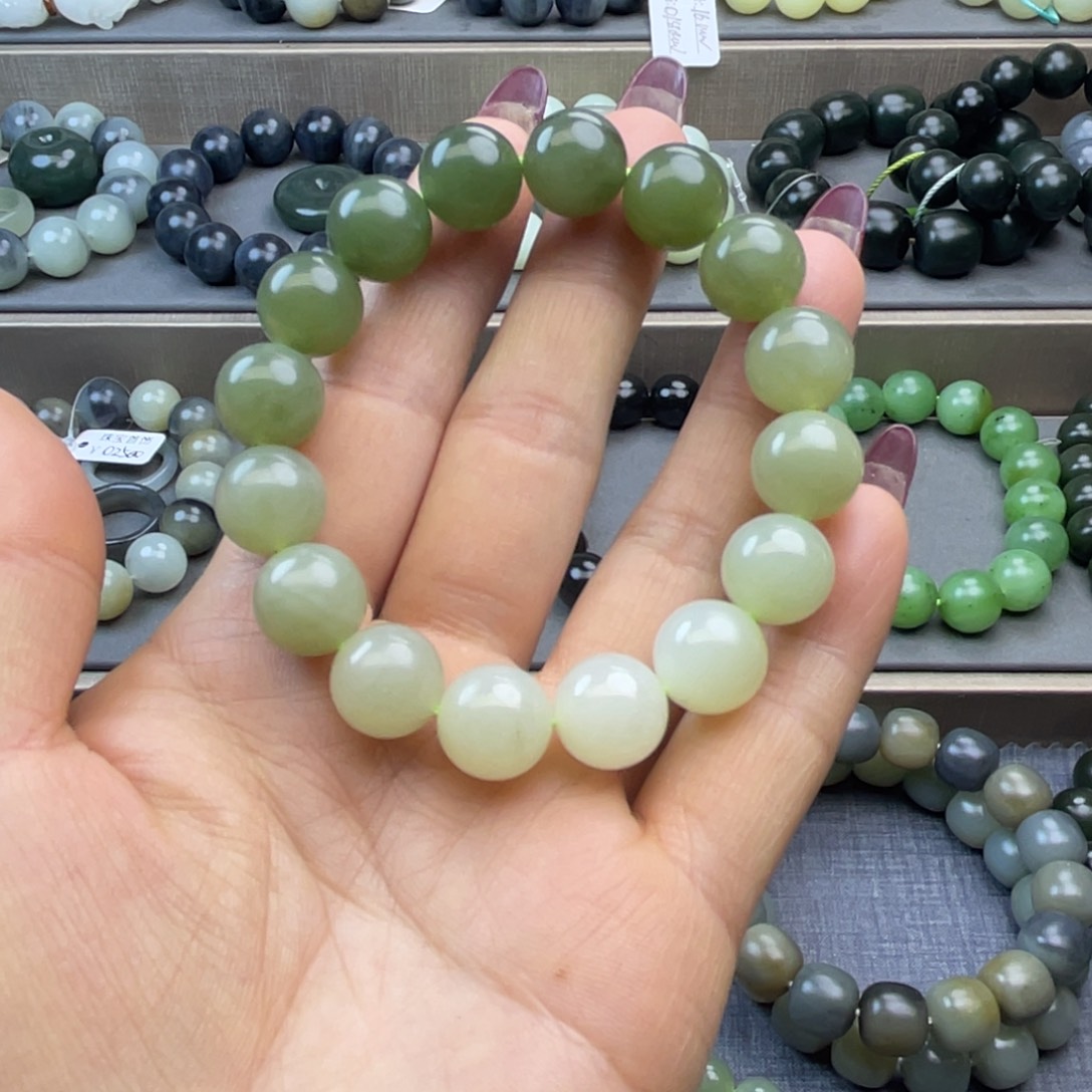 和田玉手链未镶嵌