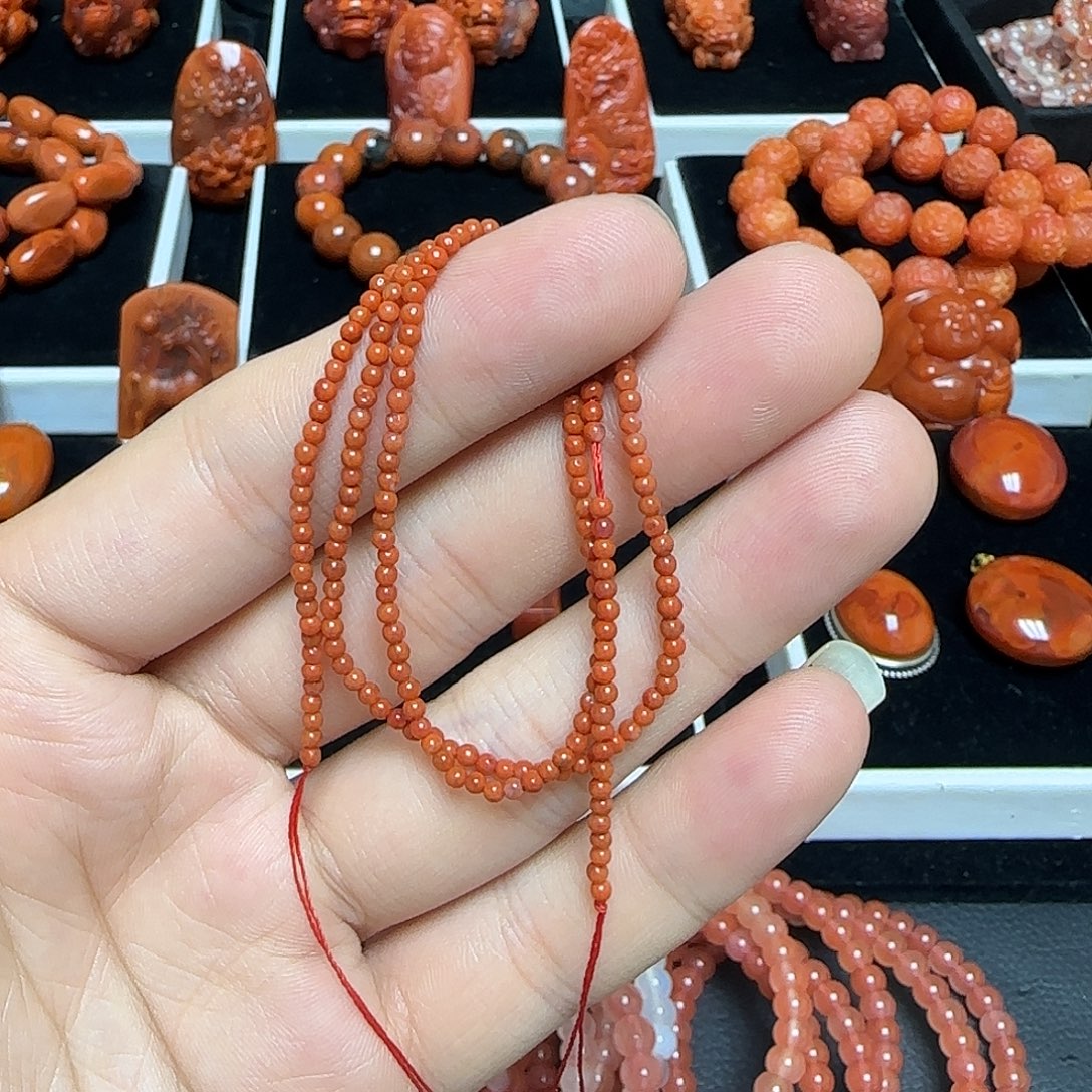 南红玛瑙未镶嵌颈饰