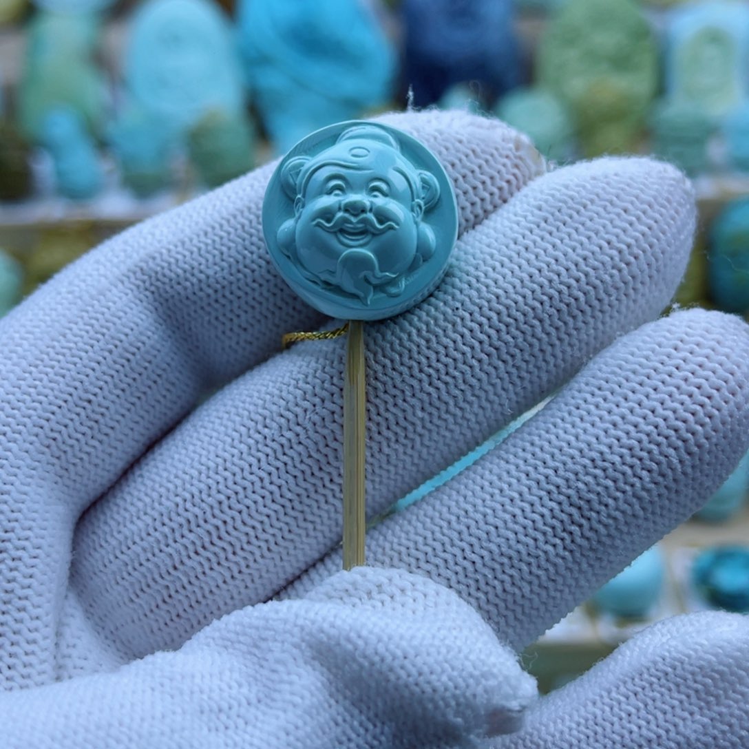 绿松石未镶嵌珠宝奇石