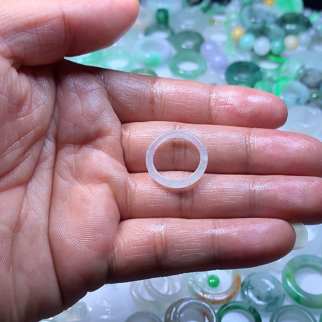 定制翡翠未镶嵌季**风