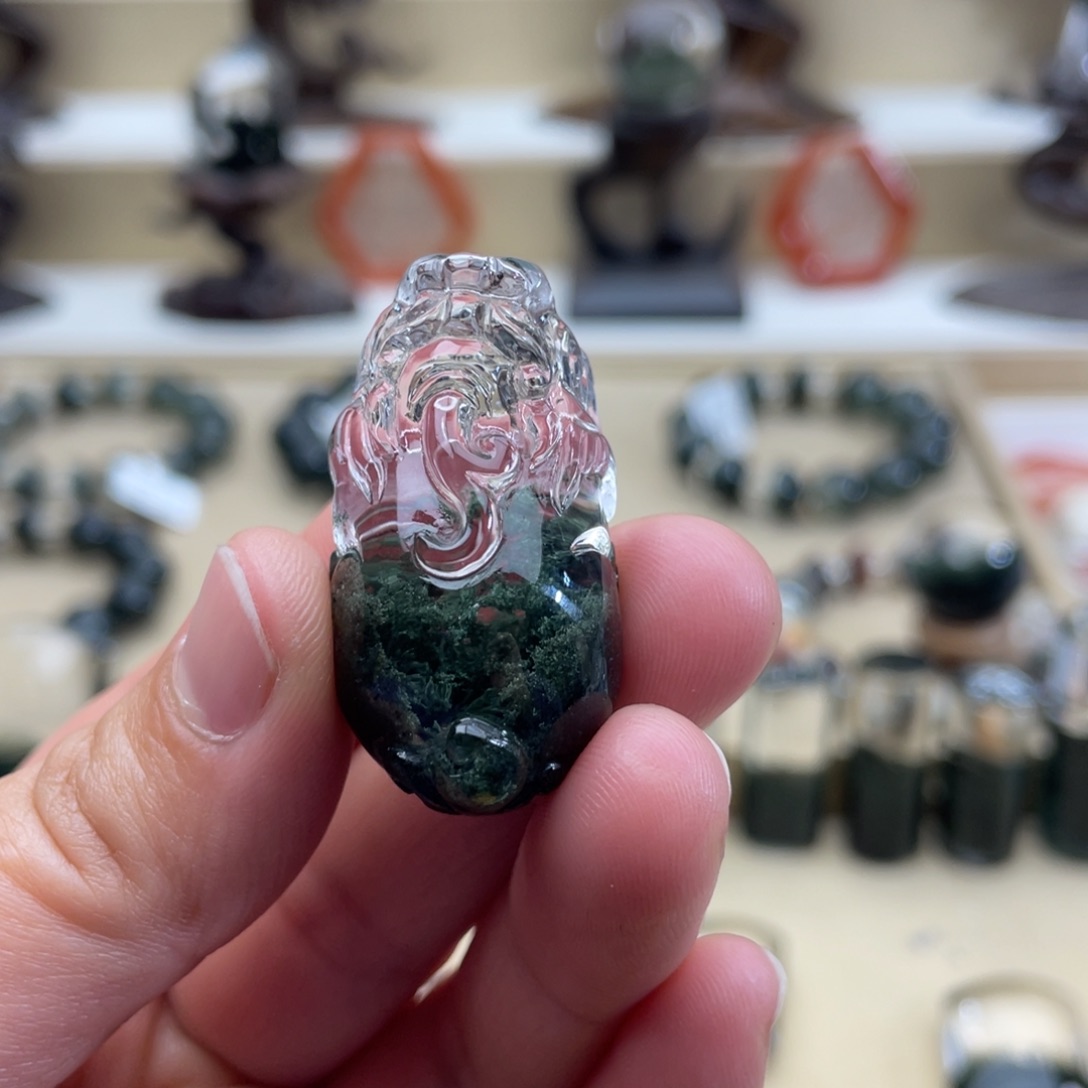 水晶吊坠(不含链)未镶嵌