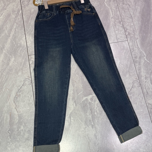 莱正雅99866 高品质面料春款大码女装牛仔裤