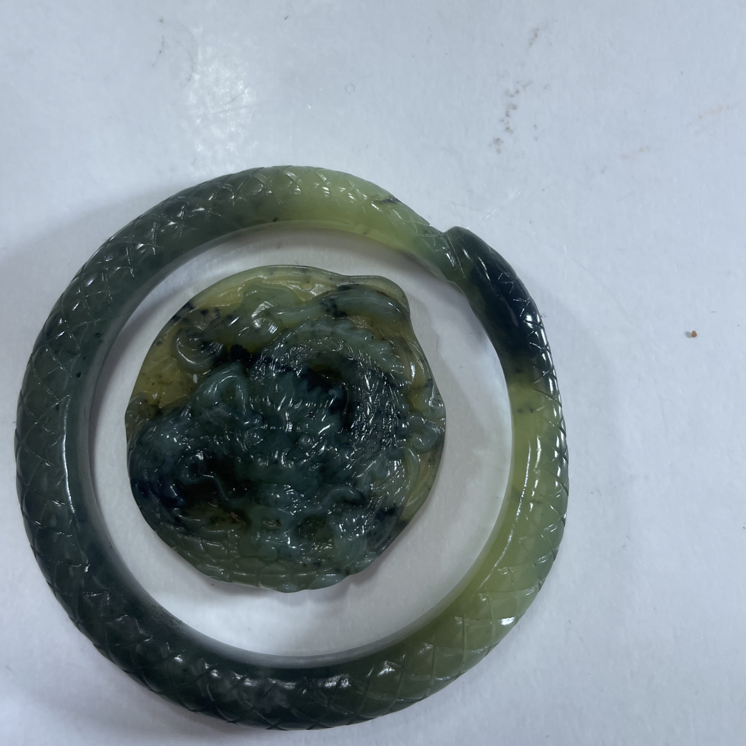 岫玉水墨蛇手镯58口径