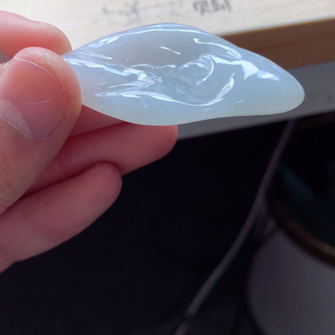 翡翠颈饰未镶嵌吊坠