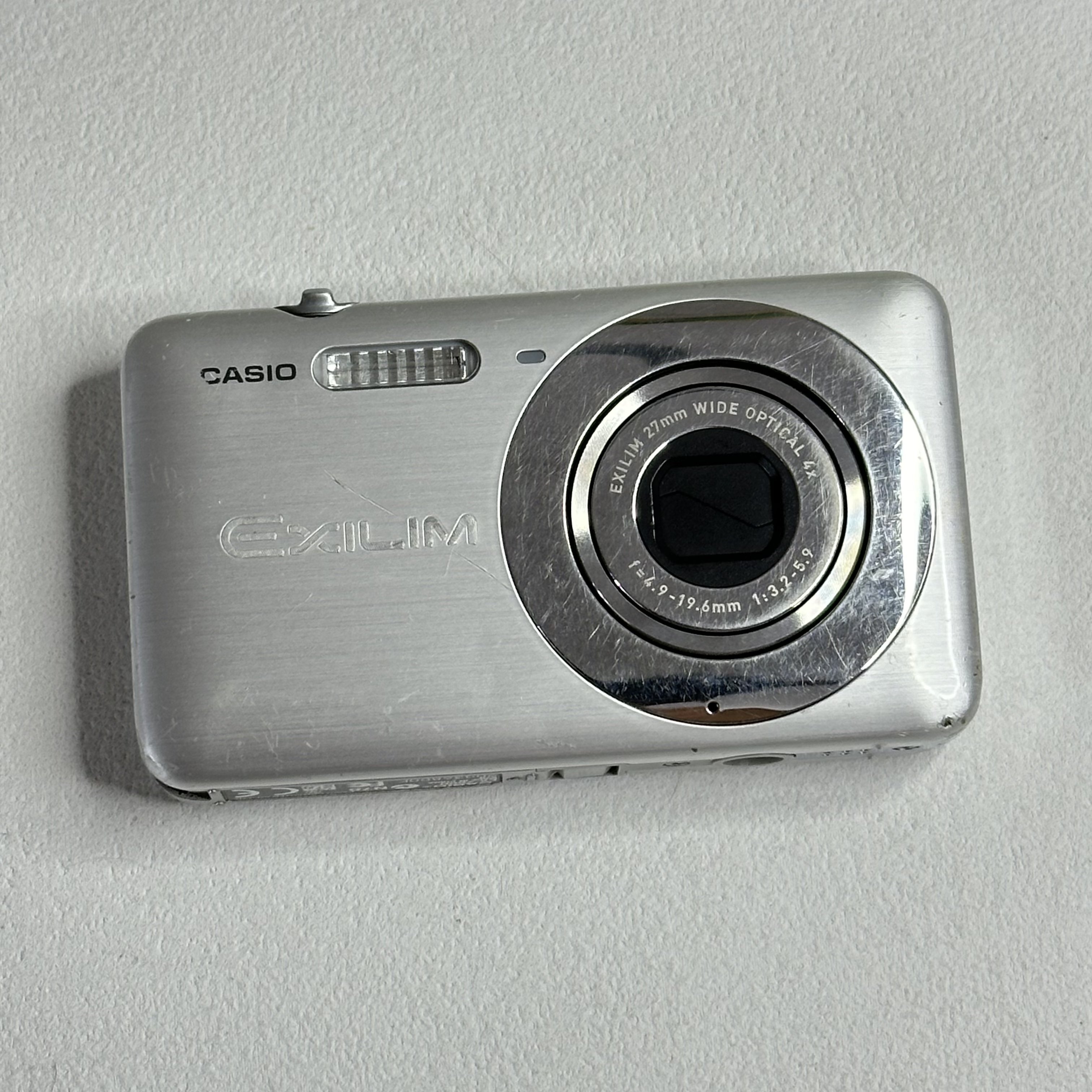 9新 Casio/卡西欧 Z800 800w像素4倍光变屏微透光 柔焦冷白皮机皇