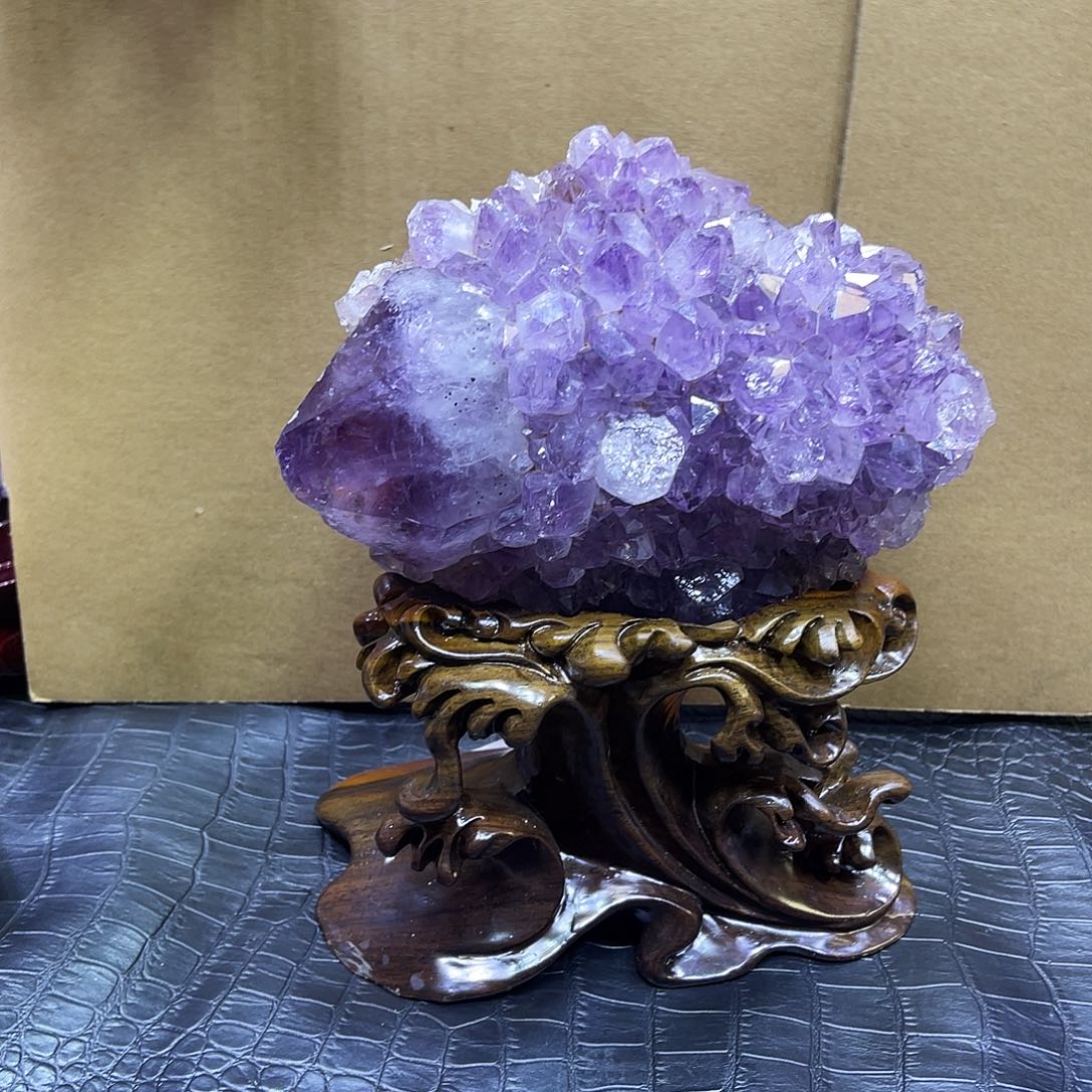 木***木紫晶未镶嵌大型摆件（非配饰）