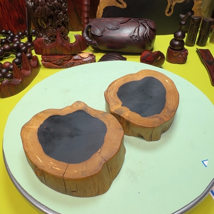 茉***绿非洲紫檀（红花梨）